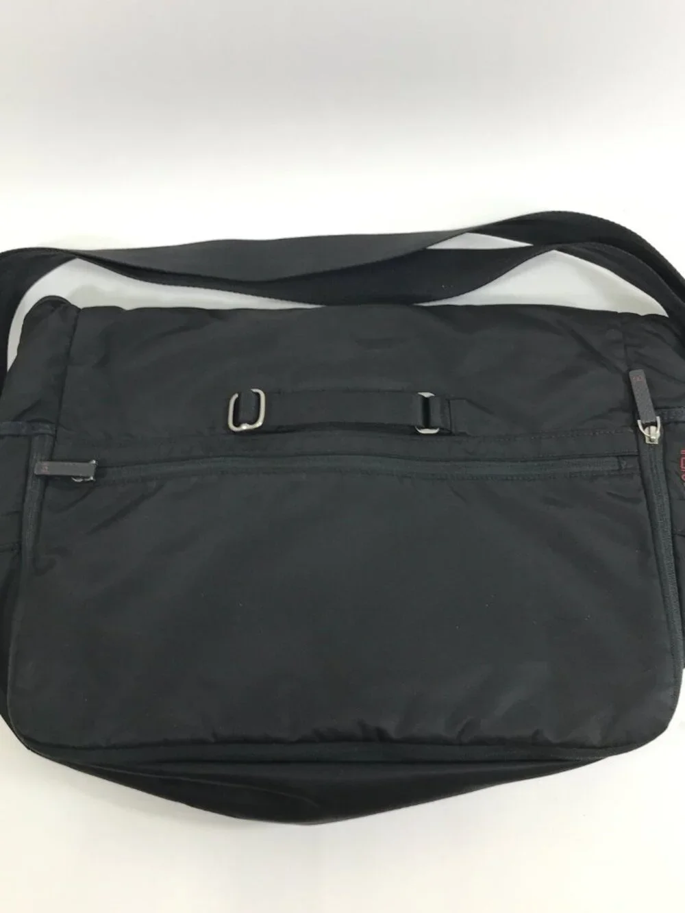 Tumi tech essential